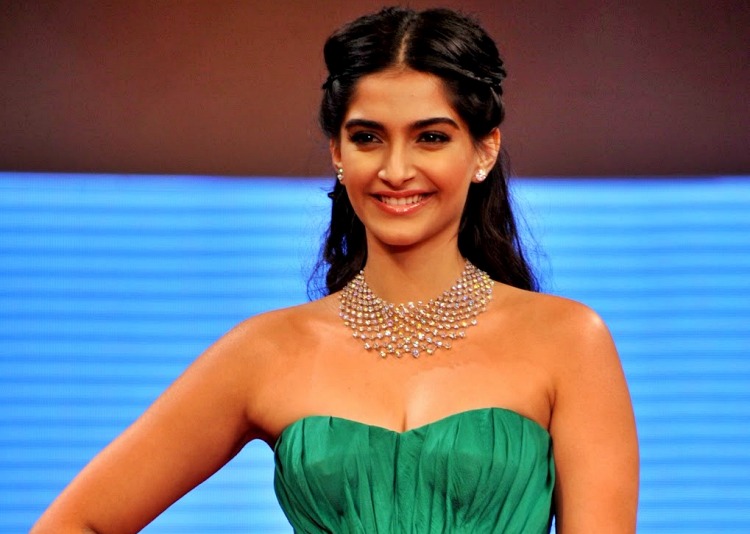 Sonam Kapoor Wiki and Biography