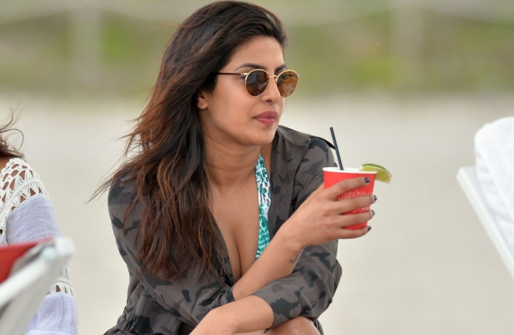 Priyanka Chopra Favourite Food, Colour, Destination and Hobbies