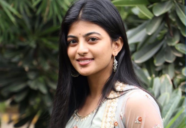 Anandhi Date of Birth, Birth Place, Age, Sun Sign and Moon Sign