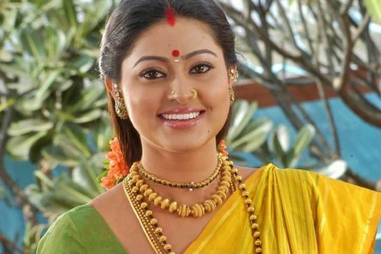 Sneha Date of Birth, Birth Place, Age, Sun Sign and Moon Sign
